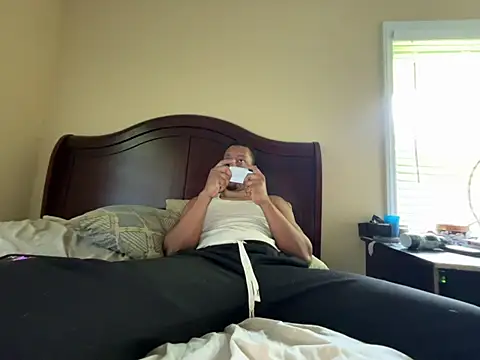 Charmingswoleking online show from 06/30/26, 10:22