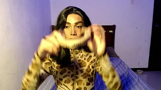 your rafaela00 online show from 06/20/26, 03:37