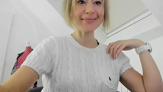 Ssoniaaa online show from 01/25/25, 08:53