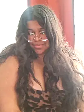 Snapshot of Delya_soloexperimento chatting on 06/30/26, 04:30 Delya soloexperimento online show from 06/30/26, 04:30
