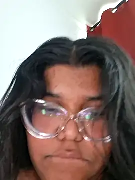 Snapshot of Delya_soloexperimento chatting on 07/06/26, 01:52 Delya soloexperimento online show from 07/06/26, 01:52