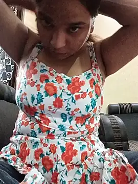Snapshot of Hotty_Yalina chatting on 07/02/26, 05:24 Hotty Yalina online show from 07/02/26, 05:24