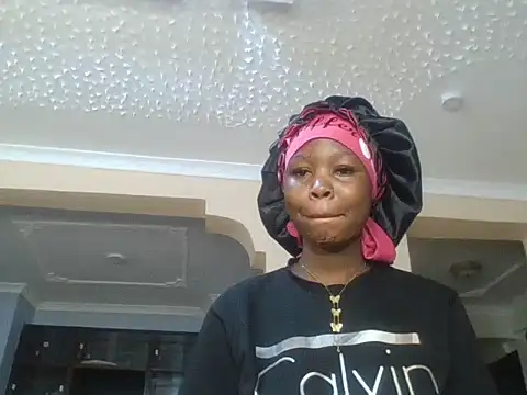 Snapshot of QueenTalisha chatting on 06/22/26, 06:38 QueenTalisha online show from 06/22/26, 06:38