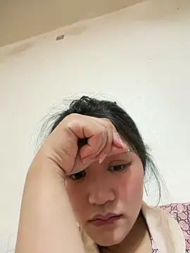 Snapshot of katty_baobei2005 chatting on 06/21/26, 02:52 katty baobei2005 online show from 06/21/26, 02:52