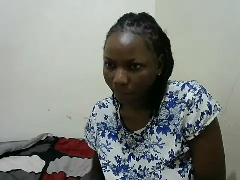 Snapshot of Qcmadonna chatting on 07/24/26, 06:11 Qcmadonna online show from 07/24/26, 06:11