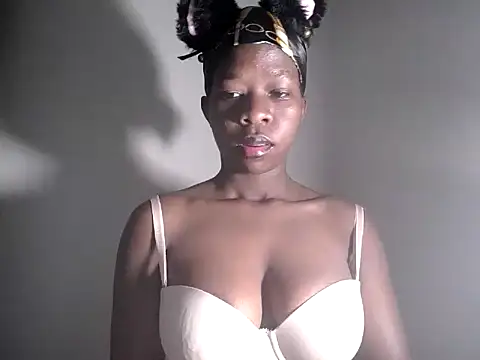 Snapshot of MaliciaRose chatting on 06/29/26, 04:51 MaliciaRose online show from 06/29/26, 04:51