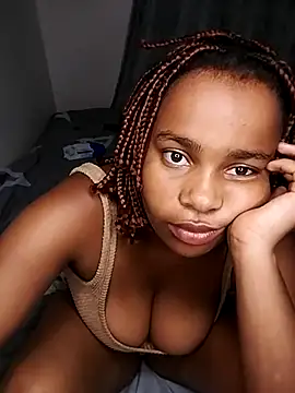 CurvyCharmsTush online show from 07/15/26, 11:48
