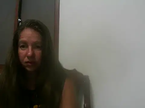 Snapshot of Ranelia chatting on 07/06/26, 05:26 Ranelia online show from 07/06/26, 05:26