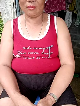 Snapshot of NyloveSquirt chatting on 06/26/26, 06:51 NyloveSquirt online show from 06/26/26, 06:51