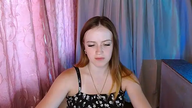 ElinaStar00 online show from 06/30/26, 10:16