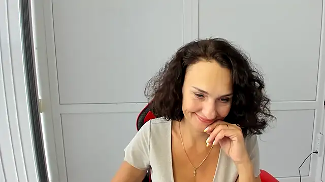 Snapshot of OliviaKateee chatting on 07/11/26, 12:08 OliviaKateee online show from 07/11/26, 12:08