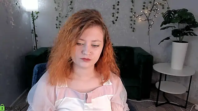 Snapshot of Velvet-Flame chatting on 07/31/26, 03:06 Velvet-Flame online show from 07/31/26, 03:06