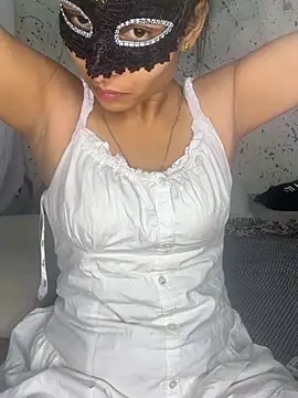 Snapshot of Romantic_couple69 chatting on 06/28/26, 01:50 Romantic couple69 online show from 06/28/26, 01:50