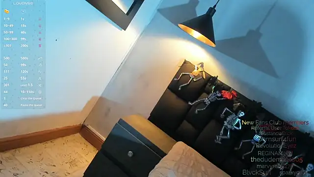 Snapshot of love_amor_ chatting on 10/05/25, 07:45 love amor  online show from 10/05/25, 07:45