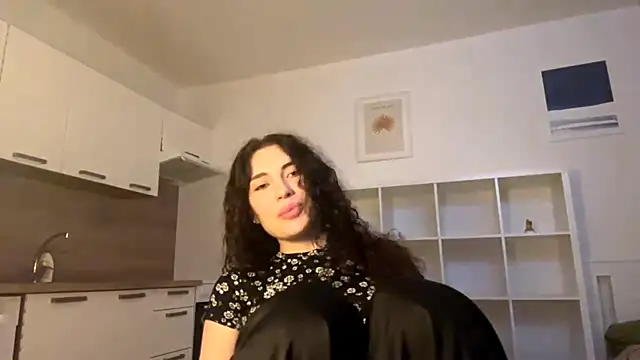 runawyin online show from 07/14/26, 06:24