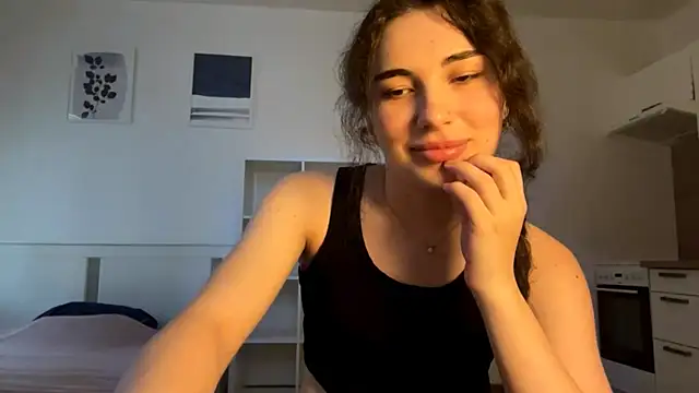 runawyin online show from 08/06/26, 05:04