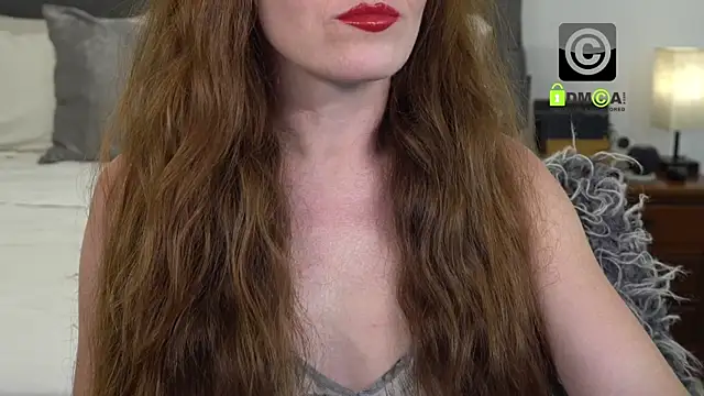 Snapshot of leverageurassets chatting on 03/09/26, 10:14 leverageurassets online show from 03/09/26, 10:14