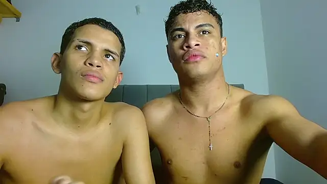 Jose And Daniel online show from 07/14/26, 07:02