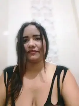 Snapshot of Susanne-love chatting on 07/06/26, 12:02 Susanne-love online show from 07/06/26, 12:02
