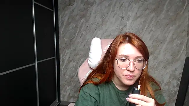 Reginasmilee online show from 02/10/26, 05:39