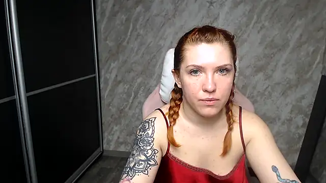 Reginasmilee online show from 02/14/26, 02:30