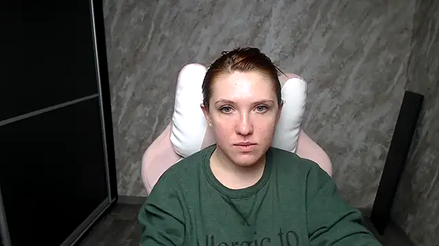 Reginasmilee online show from 02/19/26, 06:37