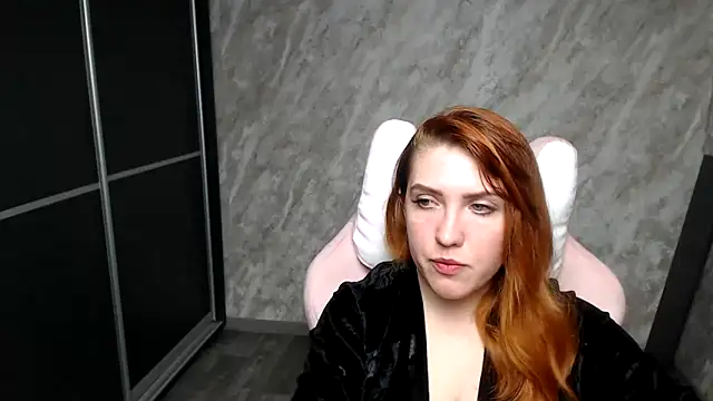 Reginasmilee online show from 02/24/26, 02:26