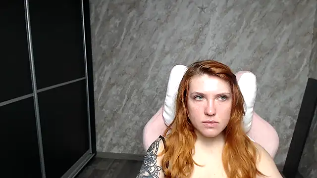 Reginasmilee online show from 03/02/26, 12:23