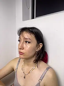 Snapshot of im_lizzy17 chatting on 07/04/26, 06:08 im lizzy17 online show from 07/04/26, 06:08