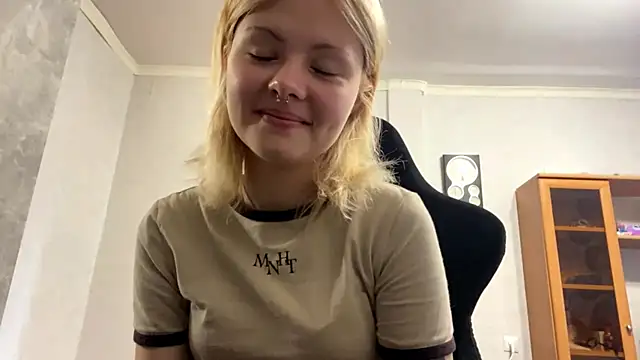 Snapshot of Jeneienal_1 chatting on 07/29/26, 02:26 Jeneienal 1 online show from 07/29/26, 02:26