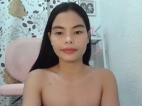 Snapshot of urprettyjane4u chatting on 07/16/26, 11:44 urprettyjane4u online show from 07/16/26, 11:44