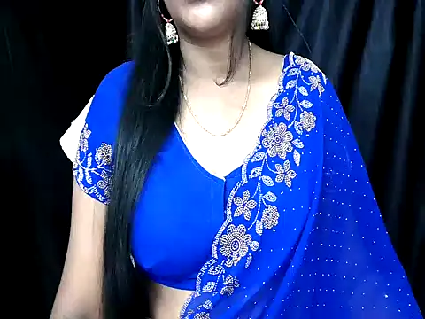 Snapshot of Shara20 chatting on 07/11/26, 03:59 Shara20 online show from 07/11/26, 03:59