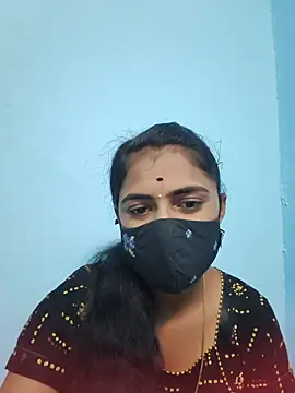 Snapshot of Megavarthinii chatting on 07/02/26, 02:44 Megavarthinii online show from 07/02/26, 02:44