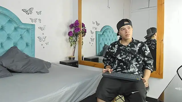 Charlie Latino online show from 06/27/26, 02:23