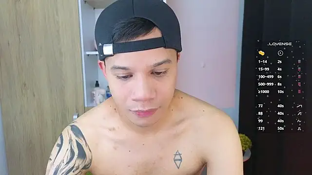 Im Marco  online show from 06/26/26, 12:48