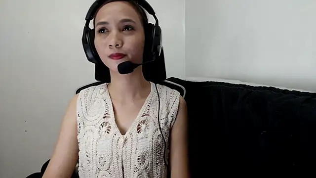 IvoryMadeiros online show from 06/27/26, 07:24
