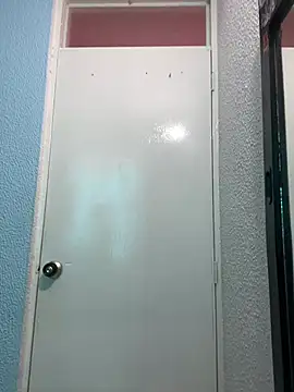 mialuxuryyx online show from 08/07/26, 03:47