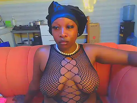 Snapshot of LolaAdriana chatting on 07/05/26, 01:34 LolaAdriana online show from 07/05/26, 01:34