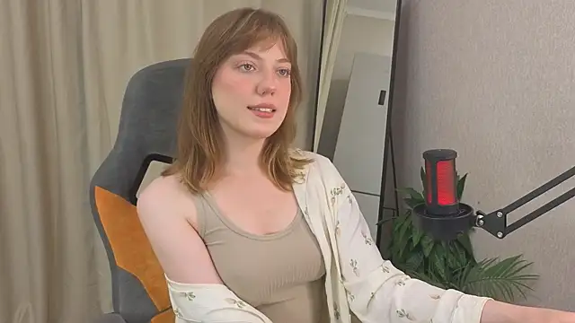 Luci XO online show from 06/28/26, 12:22