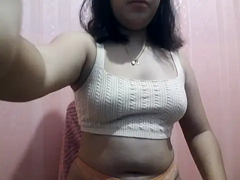 Lucky StarXxX online show from 06/26/26, 12:59
