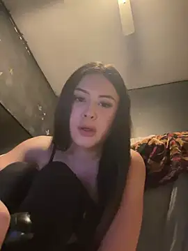 Yocelinluvv online show from 06/27/26, 05:23