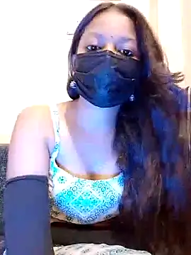 Snapshot of Sanvijha chatting on 06/28/26, 03:18 Sanvijha online show from 06/28/26, 03:18