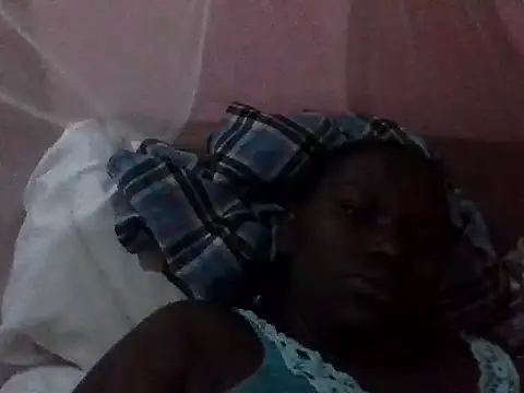 Snapshot of baby-laura chatting on 07/02/26, 03:17 baby-laura online show from 07/02/26, 03:17