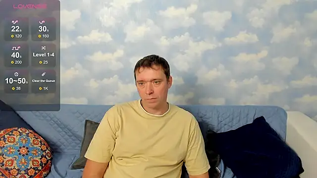 Snapshot of MenyCooper chatting on 07/30/26, 02:43 MenyCooper online show from 07/30/26, 02:43