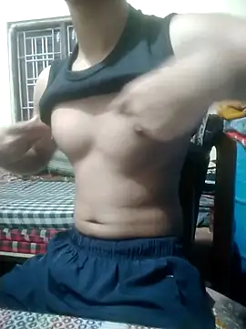 Snapshot of MusclesDream70 chatting on 06/30/26, 11:28 MusclesDream70 online show from 06/30/26, 11:28