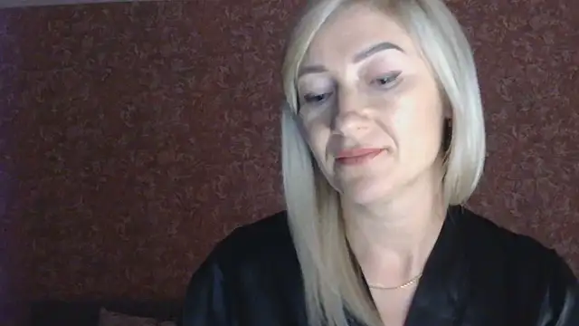 Snapshot of moonlightAnna chatting on 07/11/26, 11:50 moonlightAnna online show from 07/11/26, 11:50