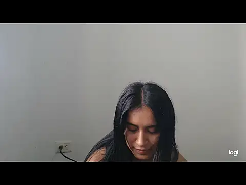 Snapshot of Julieta_321 chatting on 07/06/26, 01:30 Julieta 321 online show from 07/06/26, 01:30