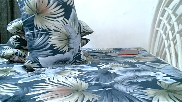 Snapshot of dominant_mistress69 chatting on 12/01/25, 11:21 dominant mistress69 online show from 12/01/25, 11:21