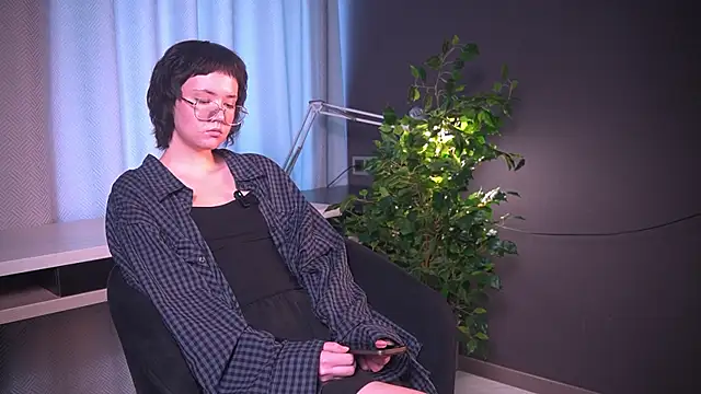 RomaineSouphom online show from 07/01/26, 08:49