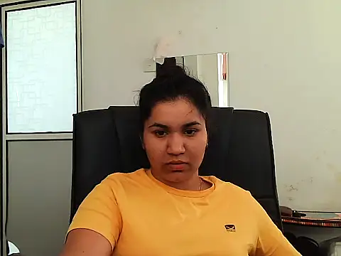 Snapshot of Mashi_Queen chatting on 07/01/26, 08:05 Mashi Queen online show from 07/01/26, 08:05